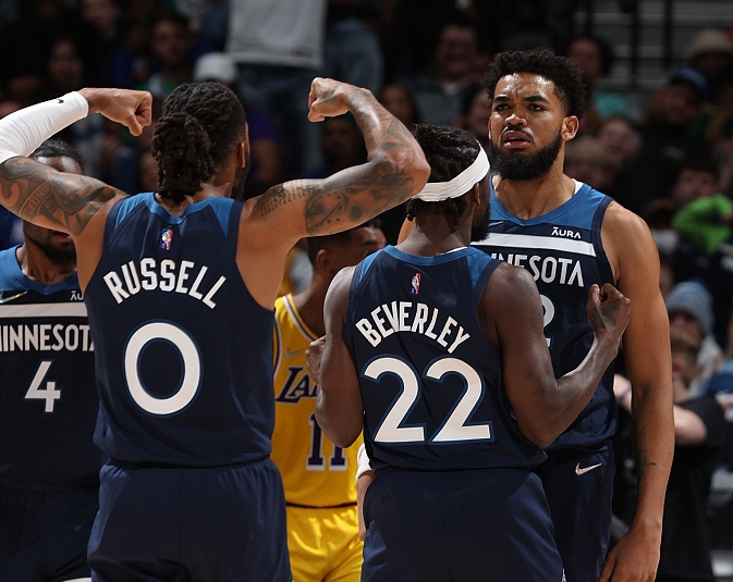 又美又飒!健美冠军身手了得"